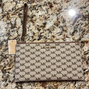 Michael Kors Wallet Purse